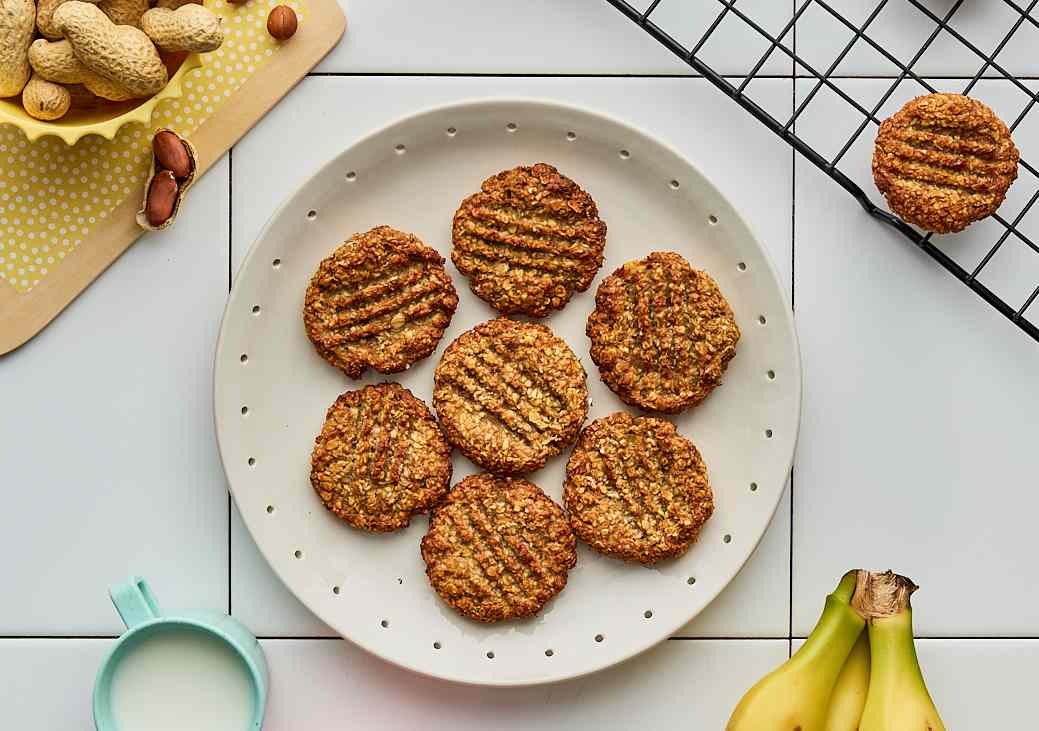 Galleta de plátano y cacahuete con avena