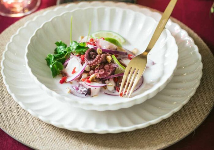 Txipiroi-broxetak plantxan tximitxurri saltsarekin